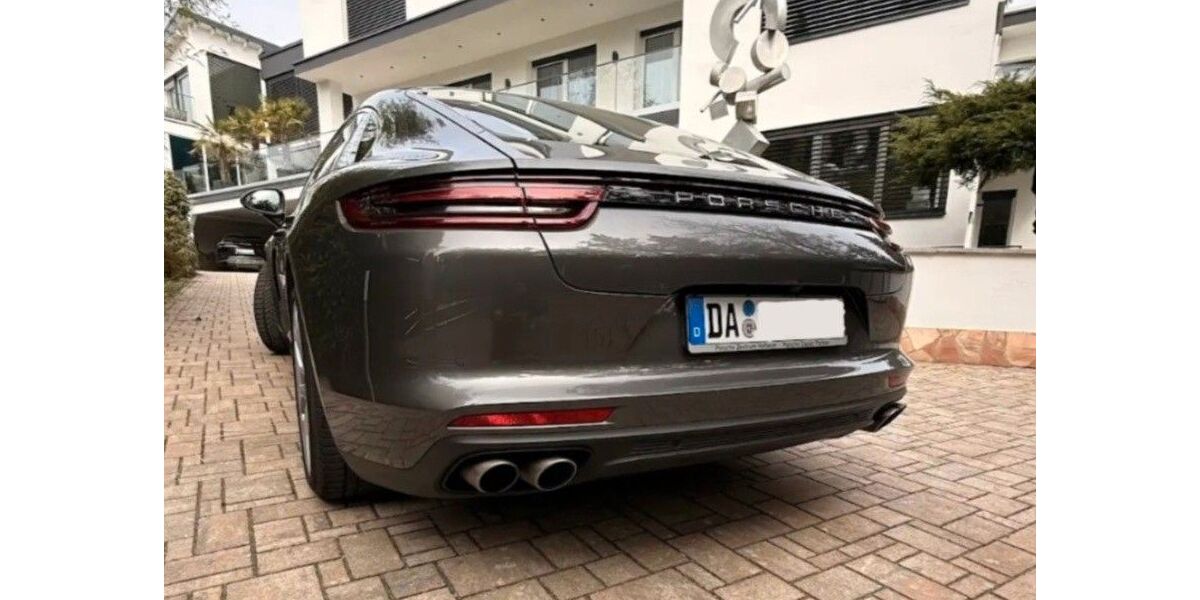 Porsche Panamera 102.000 km 49.980 &euro; Wiesbaden 65193