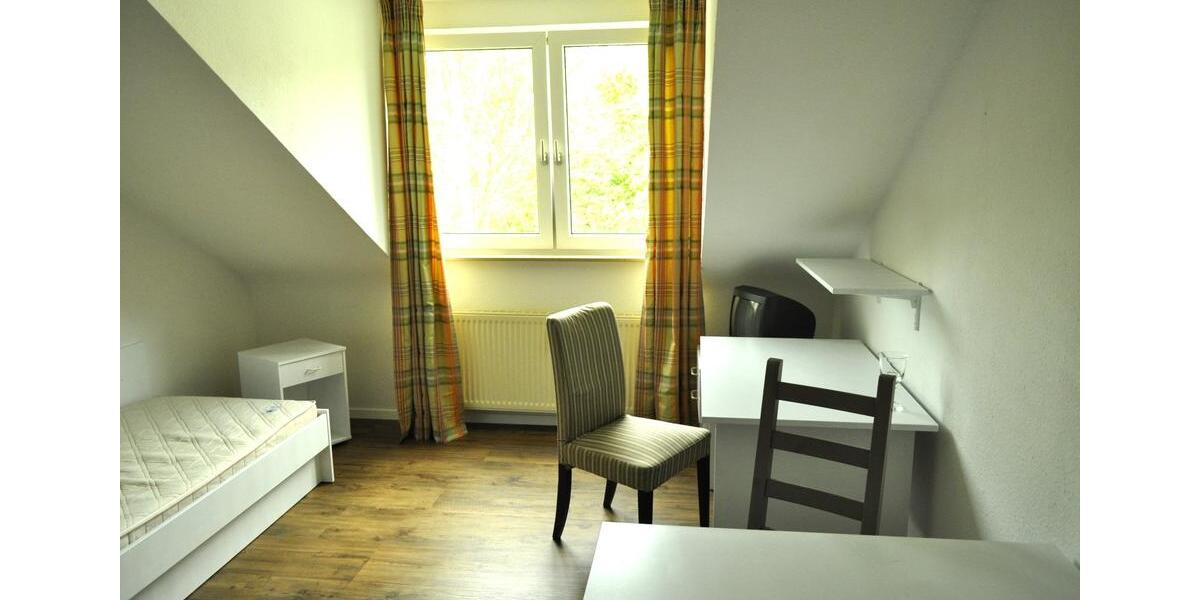 Dachgeschoßwohnung Mainz Gonsenheim - 1 Zimmer, 27 m&sup2;, 132.000&euro; | Angebot:26946825