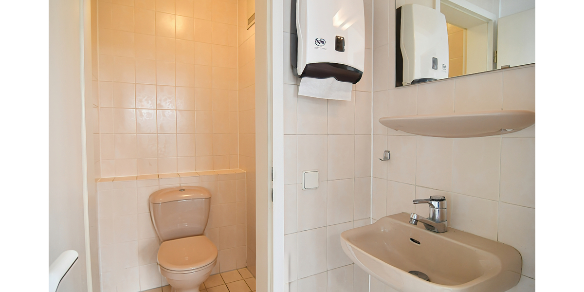 Ihre neue Firmenadresse für Büro, Geschäft oder Praxis 7 zimmer