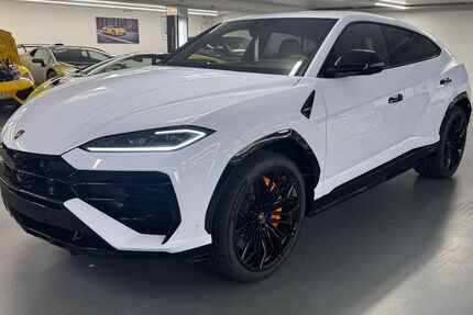 Lamborghini Urus 4.800 km 339.900 &euro; Kriftel 65830