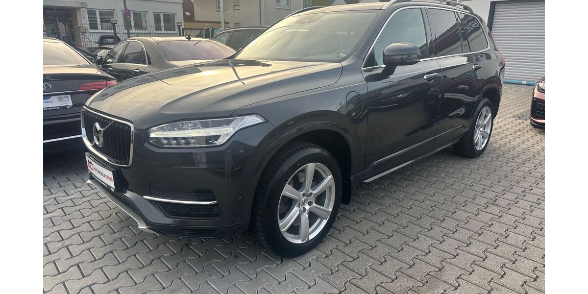 Volvo XC90 198.900 km 24.999 € Rüsselsheim 65428