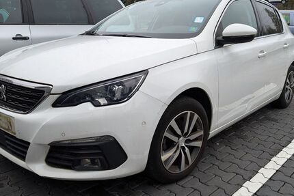 Peugeot 308 50.495 km 12.490 &euro; Mainz 55128