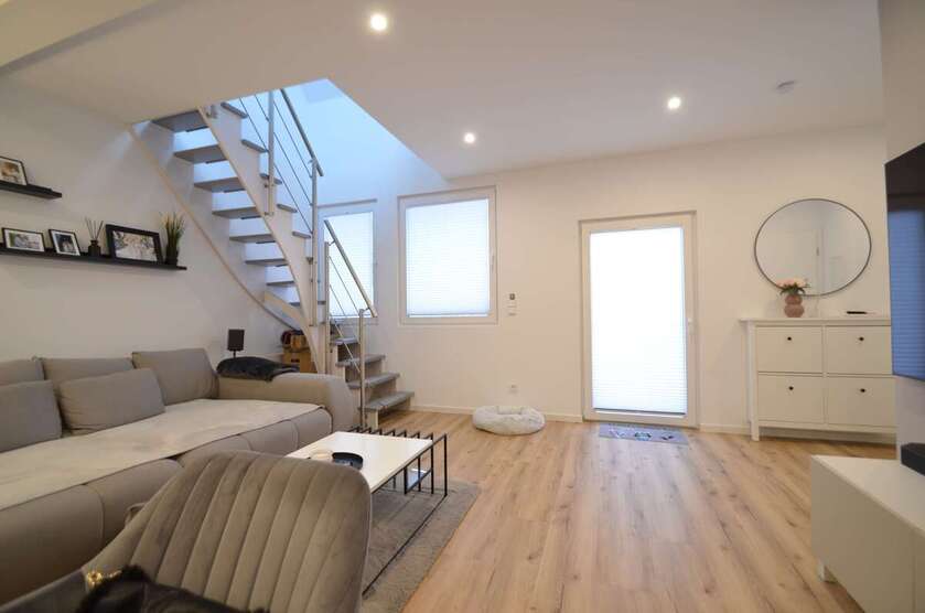 Wohnung zum Kaufen in Hofheim 330.000 € 78.8 m² 2.5 zimmer