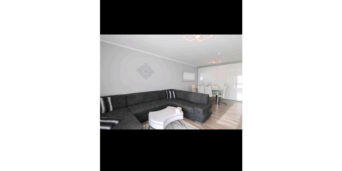Provisionsfreie Helle 3 Zimmer Whg mit Balkon und Tiefgarage 3 zimmer