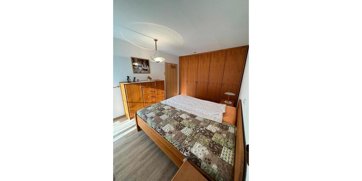 Erdgeschoßwohnung Idstein - 2 Zimmer, 76 m&sup2;, 1.050&euro; | Angebot:25134350