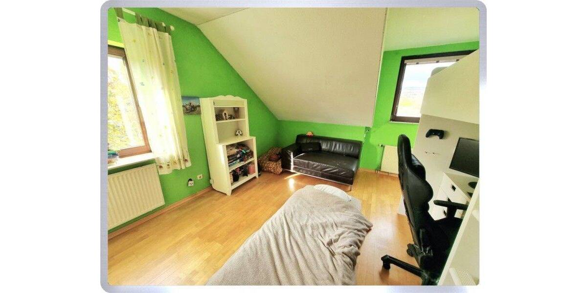 * Oestrich-Winkel: Freistehendes Einfamilienhaus in direkter Feldrandlage * 6 zimmer