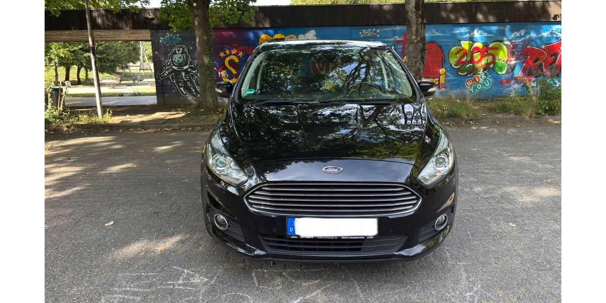 Ford S-Max 125.600 km 10.250 &euro; Wiesbaden 65205