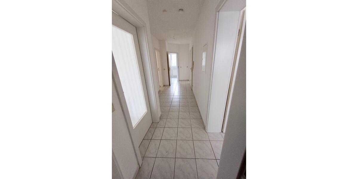 Erdgeschoßwohnung Mainz - 3 Zimmer, 83 m&sup2;, 995&euro; | Angebot:25936680