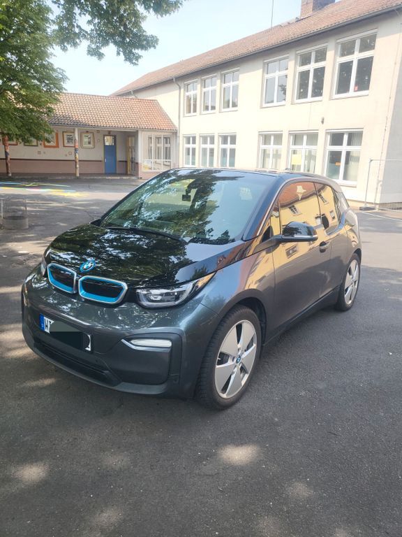 i3