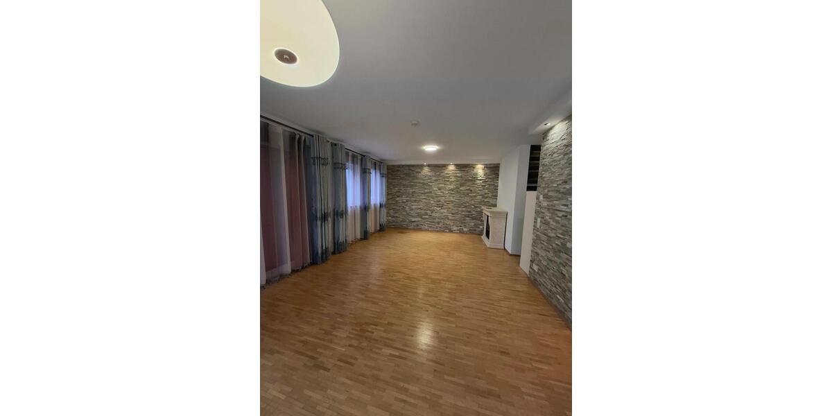 Erdgeschoßwohnung Frankfurt am Main Gallus - 4 Zimmer, 110 m&sup2;, 2.300&euro; | Angebot:23845641