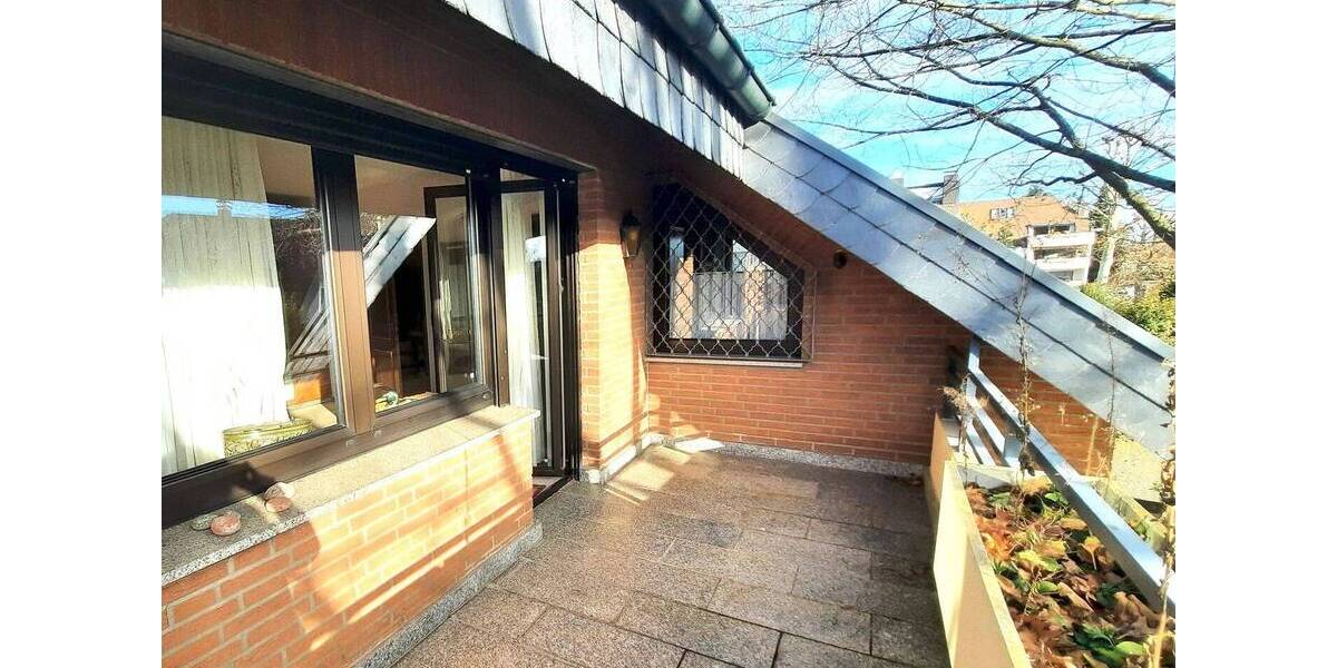 Einfamilienhaus Kriftel - 8 Zimmer, 251 m&sup2;, 980.000&euro; | Angebot:25968360