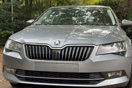 Skoda Superb 97.585 km 18.490 € Mainz 55128