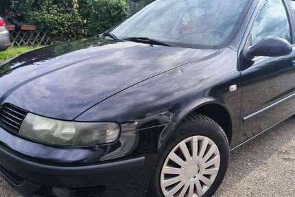 Seat Leon 144.000 km 2.100 € Frankfurt am Main 60488