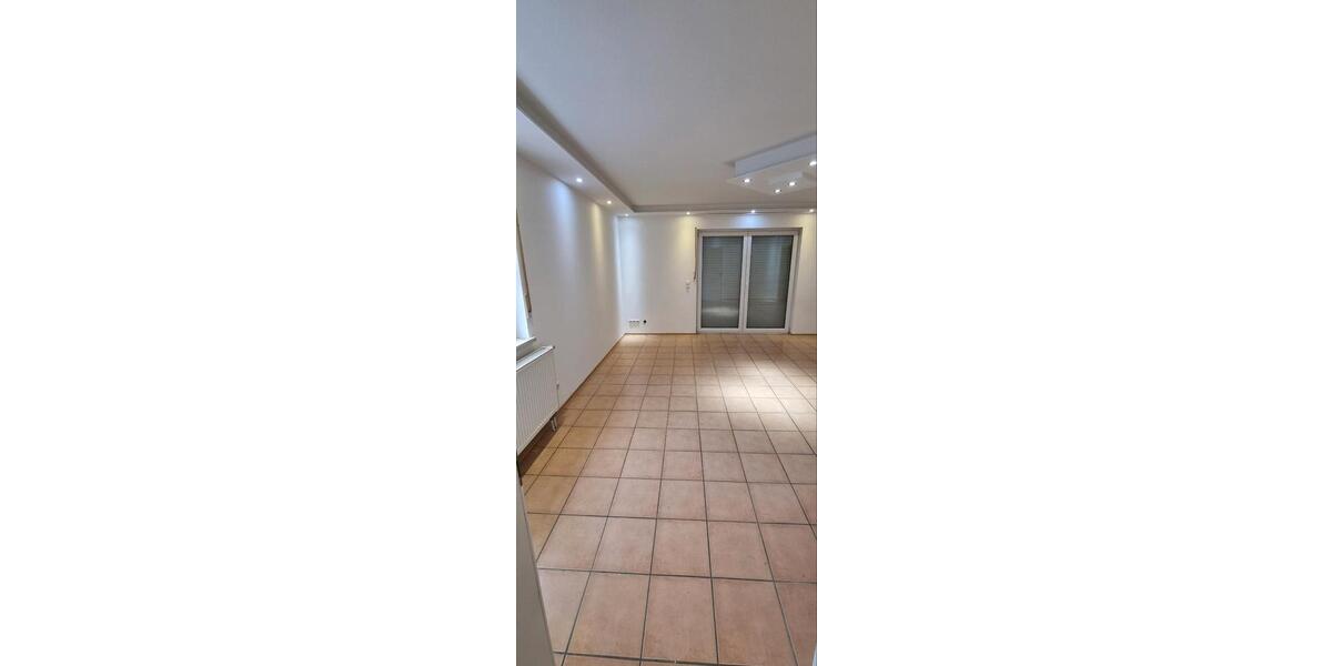 Erdgeschoßwohnung Hahnstätten - 3 Zimmer, 68 m&sup2;, 700&euro; | Angebot:26396426