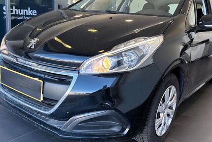 Peugeot 208 120.763 km 4.000 &euro; Bingen 55411