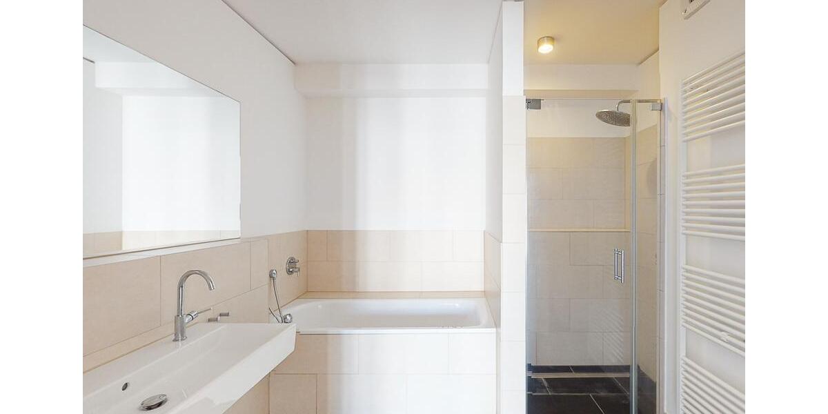 Etagenwohnung Frankfurt am Main Gallus - 4 Zimmer, 124 m&sup2;, 1.890&euro; | Angebot:26165153