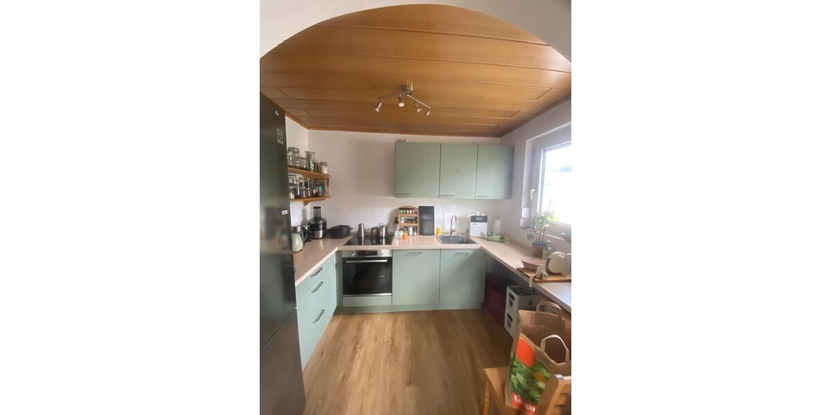 Etagenwohnung Ingelheim am Rhein Wackernheim - 4 Zimmer, 100 m&sup2;, 1.200&euro; | Angebot:26533939