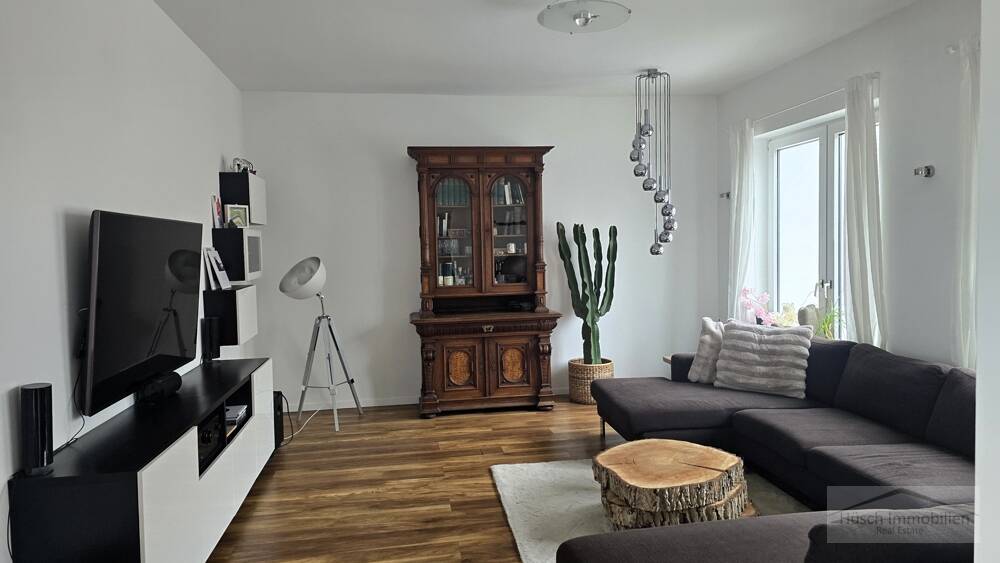 Einfamilienhaus Taunusstein / Neuhof Neuhof - 8 Zimmer, 224 m&sup2;, 749.000&euro; | Angebot:26218735