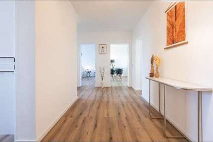 Wohnung zum Kaufen in Raunheim 299.000 € 93 m² 3 zimmer