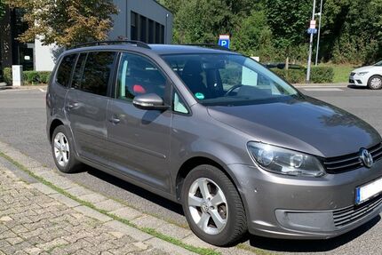 VW Touran 223.000 km 6.500 &euro; Wiesbaden 65197
