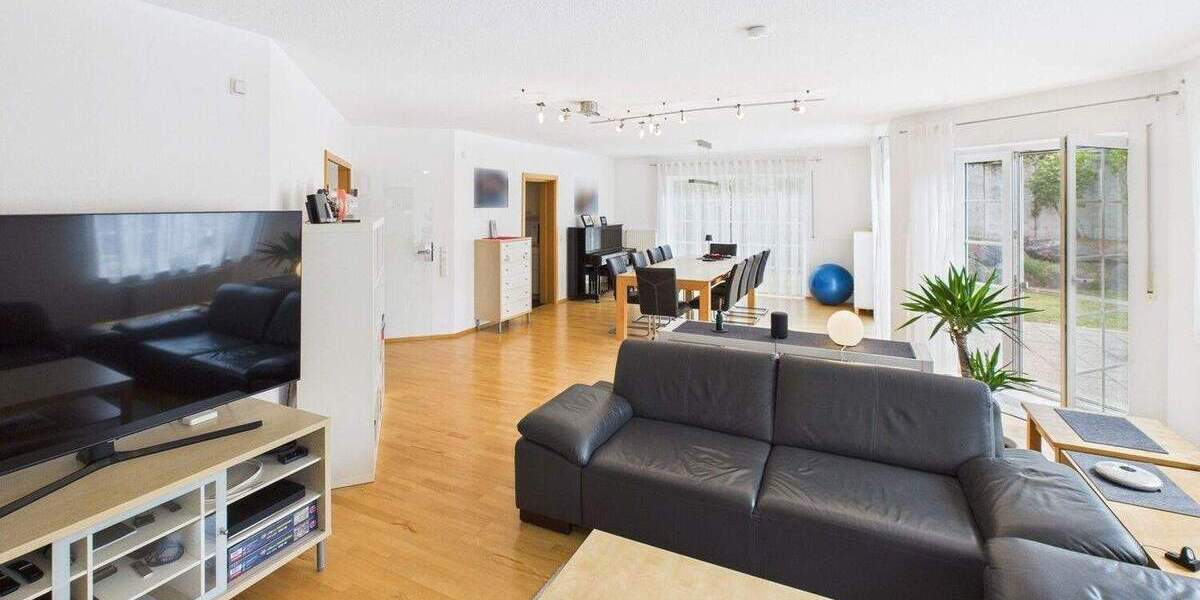 Weitläufiges und top gepflegtes Zuhause für anspruchsvolle Familien in ruhiger Lage 7 zimmer