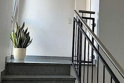 Exklusive 4-Zimmer-Dachgeschosswohnung in begehrter Wohnlage 4 zimmer