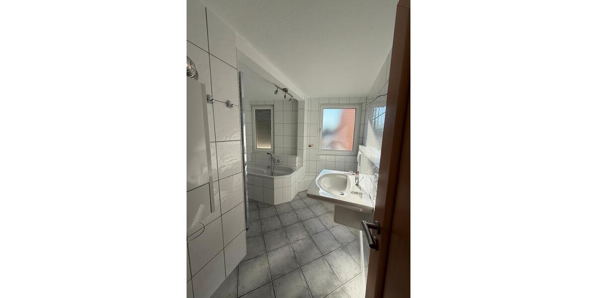 Einfamilienhaus Ingelheim am Rhein - 5 Zimmer, 142 m&sup2;, 1.800&euro; | Angebot:26356087