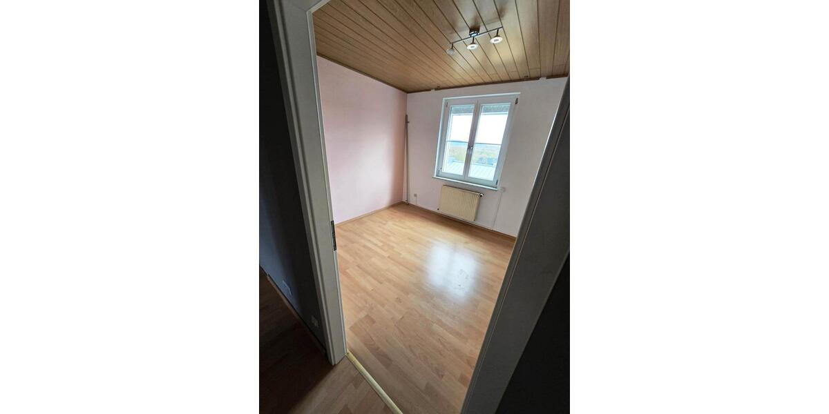 Etagenwohnung Rüdesheim am Rhein - 3 Zimmer, 74 m&sup2;, 218.000&euro; | Angebot:26089578