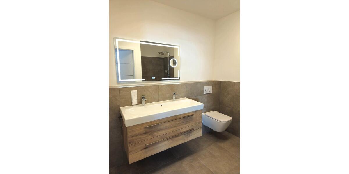 Etagenwohnung Mainz Mombach - 3 Zimmer, 80 m&sup2;, 1.780&euro; | Angebot:26323487
