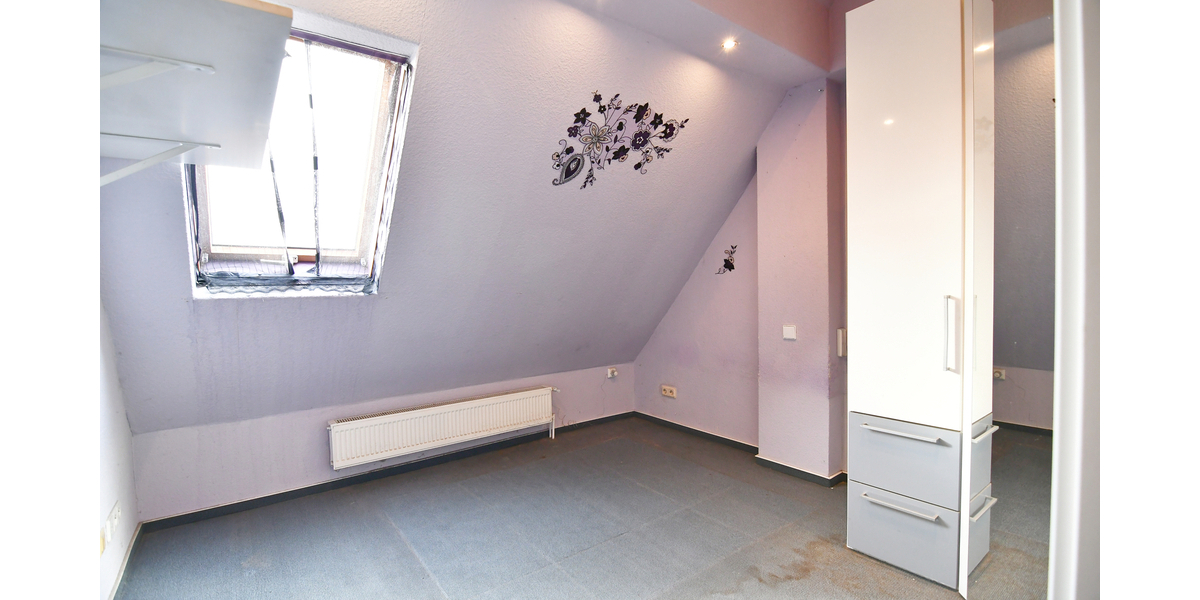 Altstadt-Nähe trifft Panoramablick: Gemütliches Reihenhäuschen mit Garten und Außenstellplatz 3 zimmer