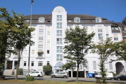 Garagen / Stellplätze Wiesbaden Biebrich - 135&euro; | Angebot:24693955