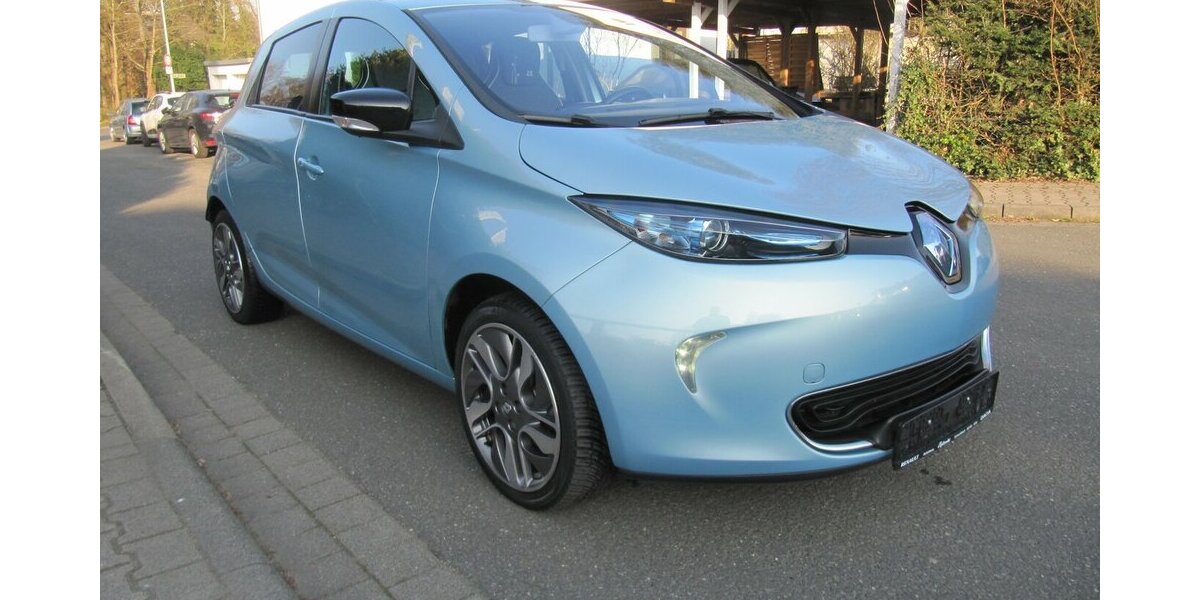 Renault ZOE Intens SOH 90% 64.000 km 5.960 &euro; Schwalbach/Taunus 65824