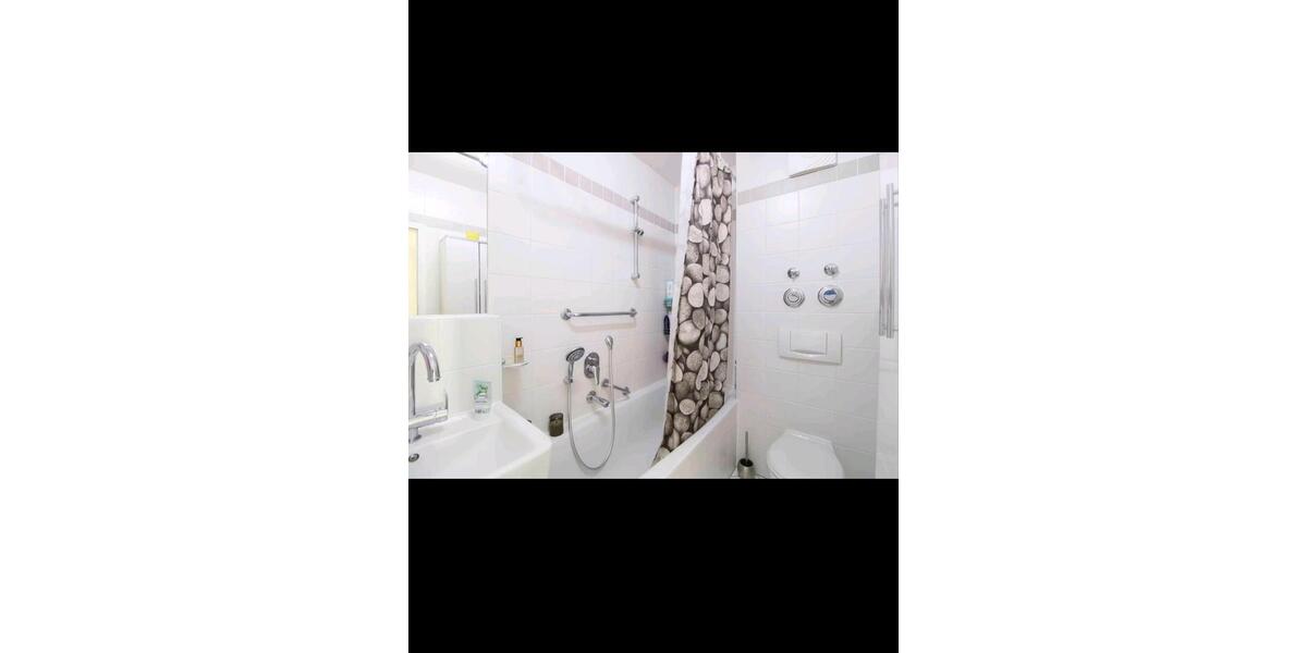 Provisionsfreie Helle 3 Zimmer Whg mit Balkon und Tiefgarage 3 zimmer