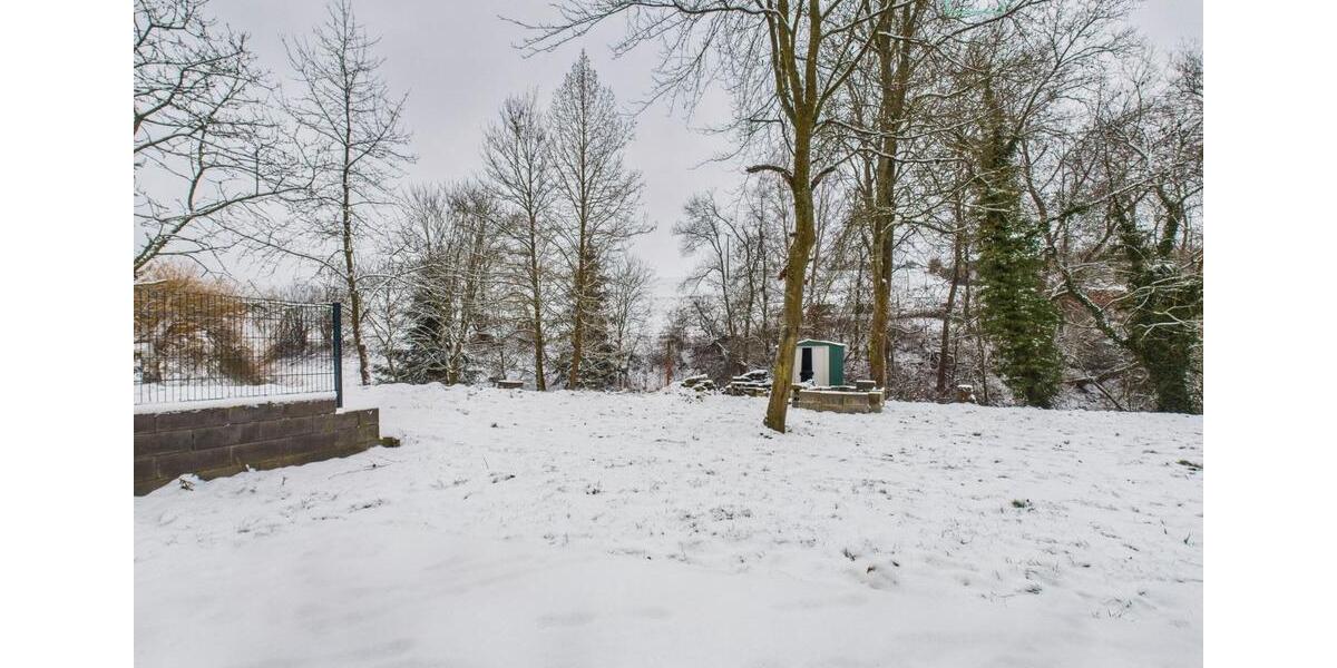Doppelhaushälfte Taunusstein - 6 Zimmer, 195 m&sup2;, 2.350&euro; | Angebot:26444367