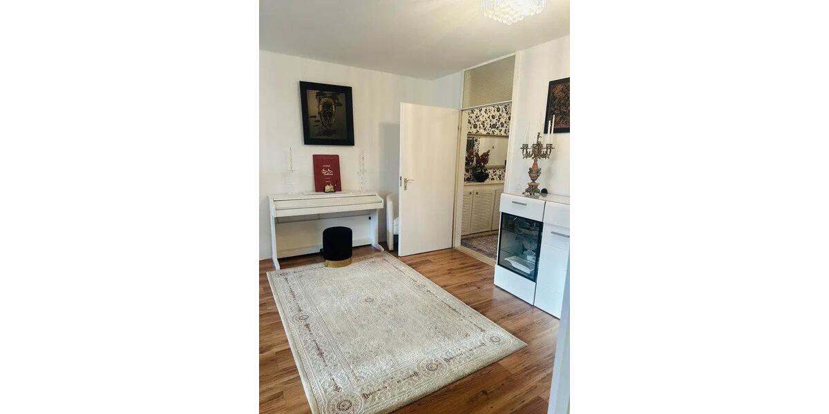 Etagenwohnung Taunusstein - 4 Zimmer, 104 m&sup2;, 239.000&euro; | Angebot:26272058