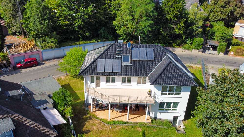 Einfamilienhaus Wiesbaden Nordost - 6 Zimmer, 234 m&sup2;, 1.390.000&euro; | Angebot:27097414