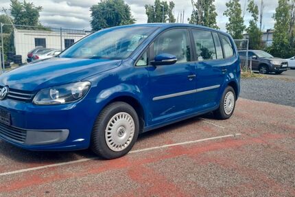 VW Touran 200.000 km 4.999 € Mainz kastel 55252