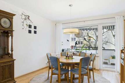 Wohnung zum Kaufen in Wiesbaden 452.000 € 98 m² 5 zimmer