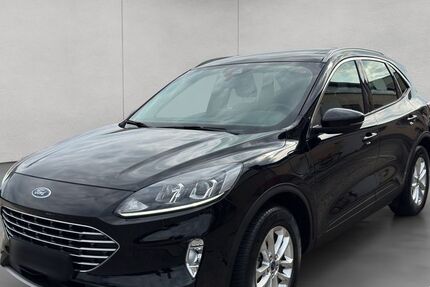 Ford Kuga 53.601 km 20.950 € Frankfurt 60386