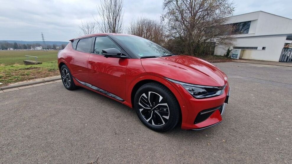 EV6