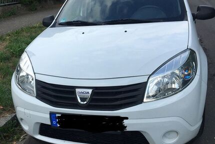 Dacia Sandero 227.000 km 700 &euro; Mainz 55120