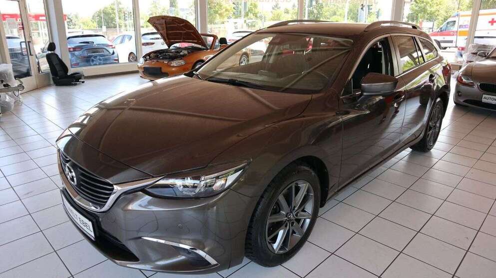 Mazda 6 74.200 km 17.410 € Wiesbaden 65199