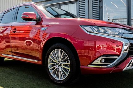 Mitsubishi Outlander 95.196 km 17.499 &euro; Rüsselsheim 65428