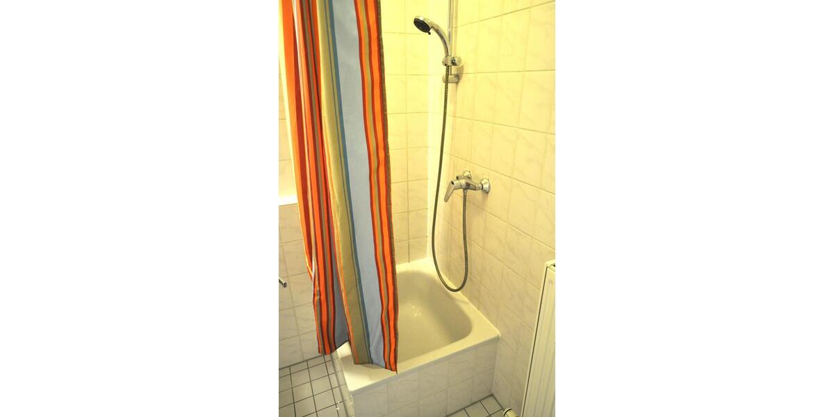 Dachgeschoßwohnung Mainz Gonsenheim - 1 Zimmer, 27 m&sup2;, 132.000&euro; | Angebot:26946825