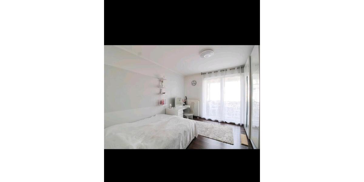 Provisionsfreie Helle 3 Zimmer Whg mit Balkon und Tiefgarage 3 zimmer