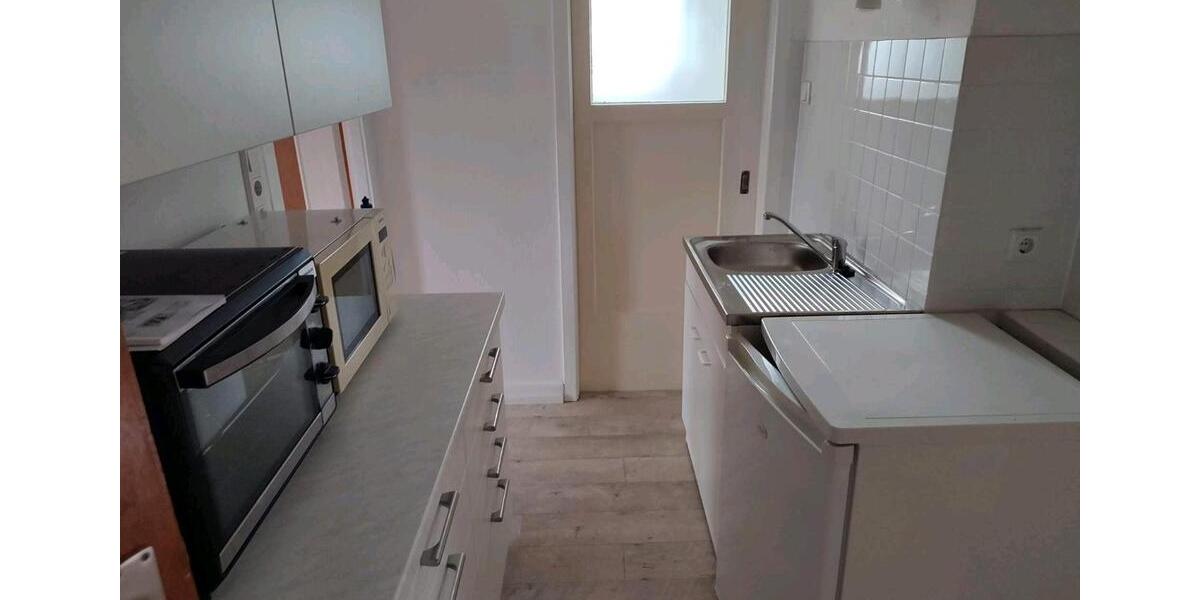 2-Zimmer Dachgeschoss Wohnung 2 zimmer