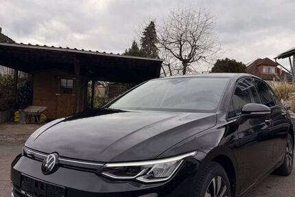 VW Golf 105.800 km 19.480 &euro; Hünstetten 65510