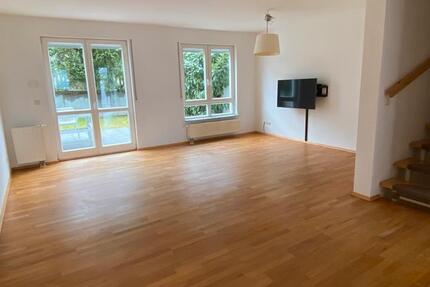 Haus Kelkheim (Taunus) - 5 Zimmer, 131 m&sup2;, 2.100&euro; | Angebot:24788876