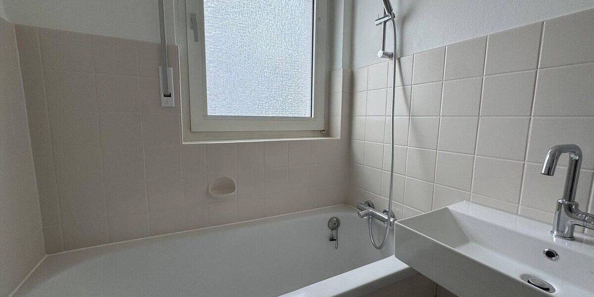Etagenwohnung Wiesbaden Südost - 2 Zimmer, 58 m&sup2;, 910&euro; | Angebot:26820939