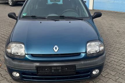 Renault Clio 159.490 km 950 &euro; Wiesbaden 65207